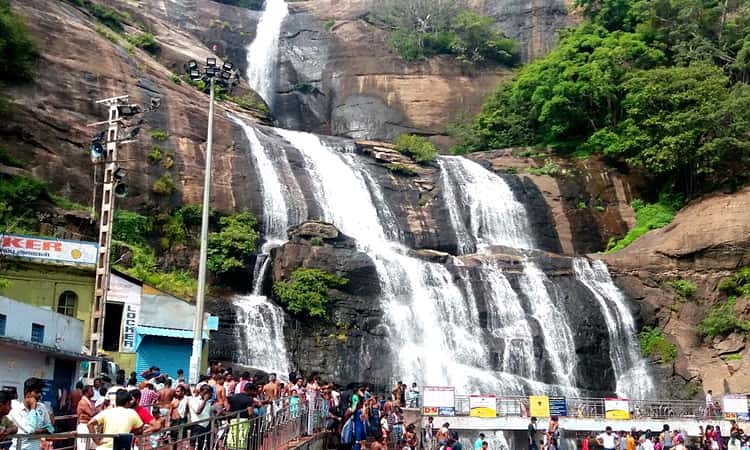 Kutralam (Courtallam) Waterfalls